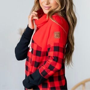 AMPERSAND AVE - UNDER THE MISTLETOE